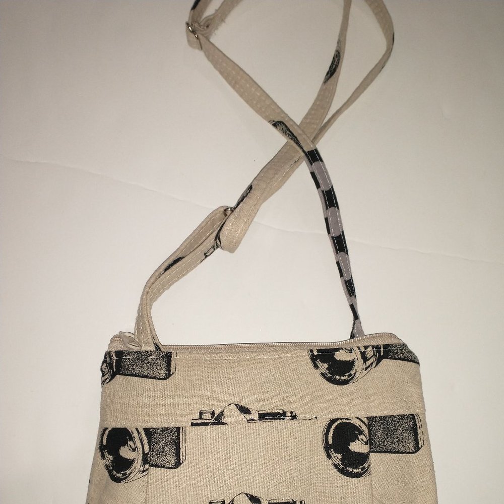 retrofied. Small Purce w/Camera Pattern - Picture 5 of 5